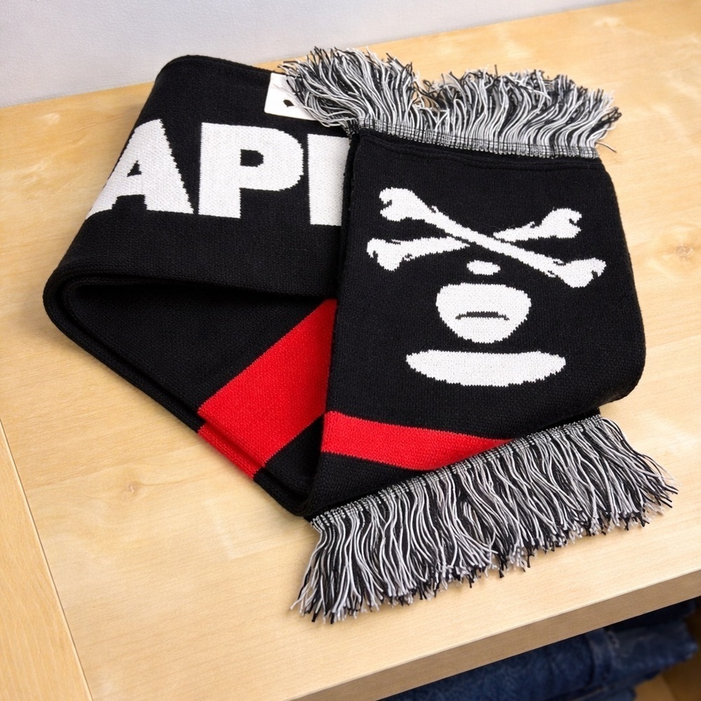 AAPE by A Bathing Ape Logo Scarf – Black & Red Knit, Fringe Hem (New with Tags)